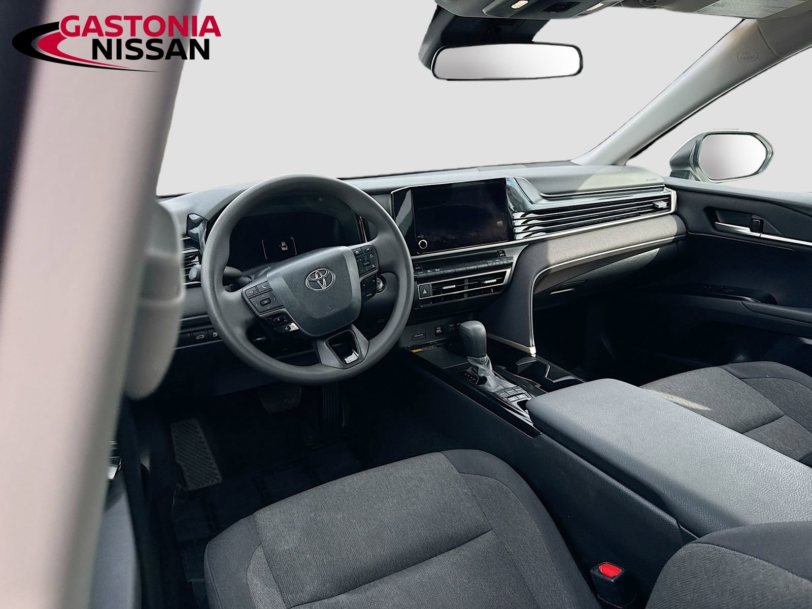 Used 2025 Toyota Camry LE image 26