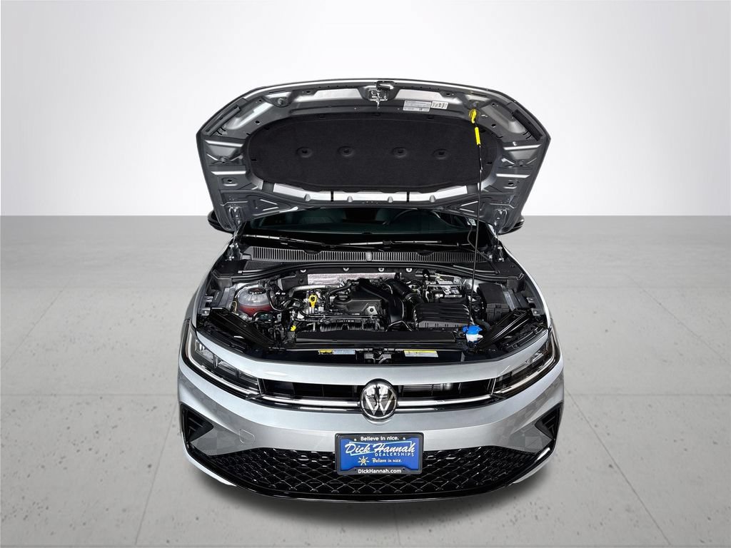 Used 2025 Volkswagen Jetta Sport FWD image 23