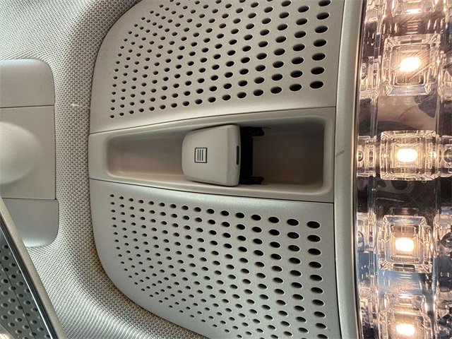 Used 2020 Mercedes-Benz C 300 C 300 image 18