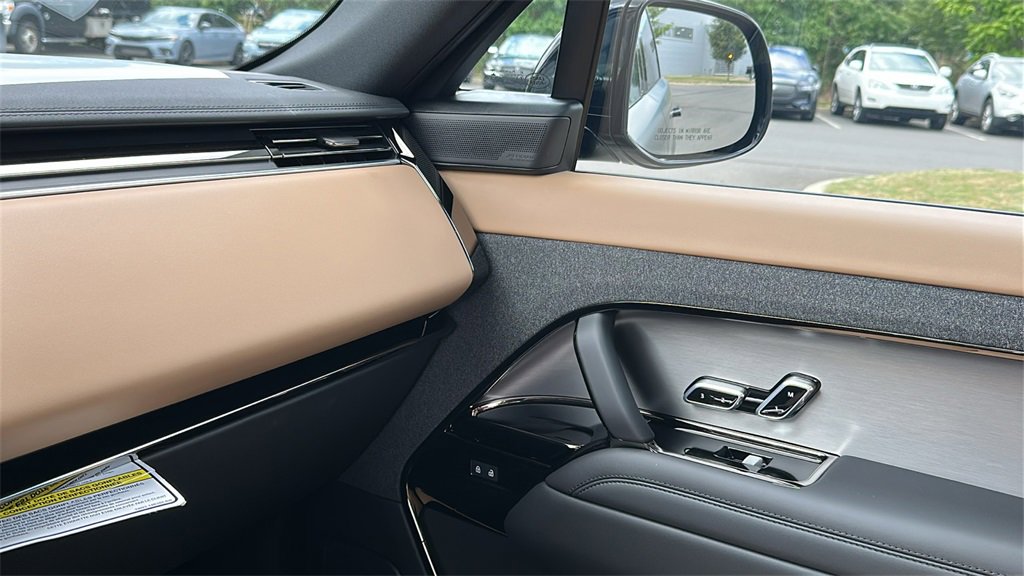 New 2025 Land Rover Range Rover Sport Dynamic SE image 22