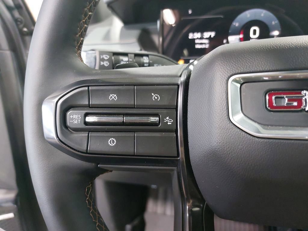 New 2025 GMC Acadia AT4 w/ LPO, Floor Liner Package AWD/4WD image 19