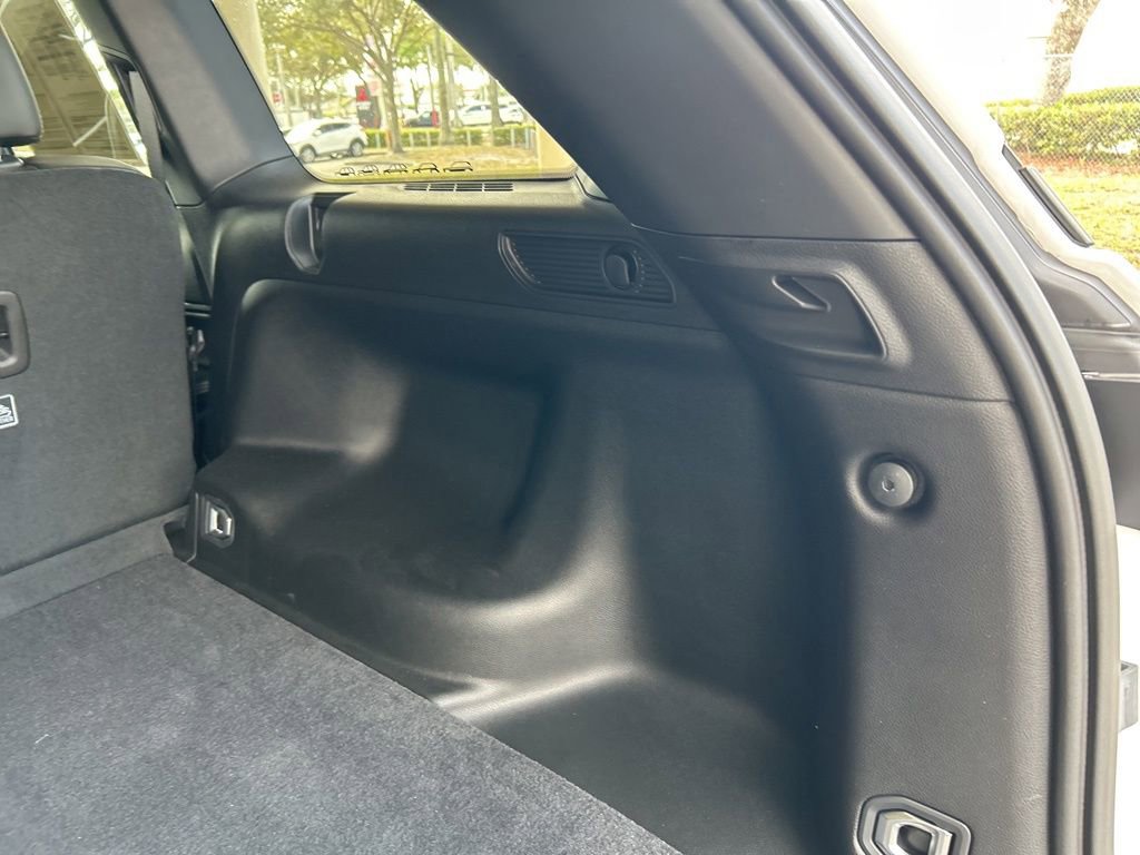 Used 2025 Jeep Grand Cherokee Altitude RWD image 35