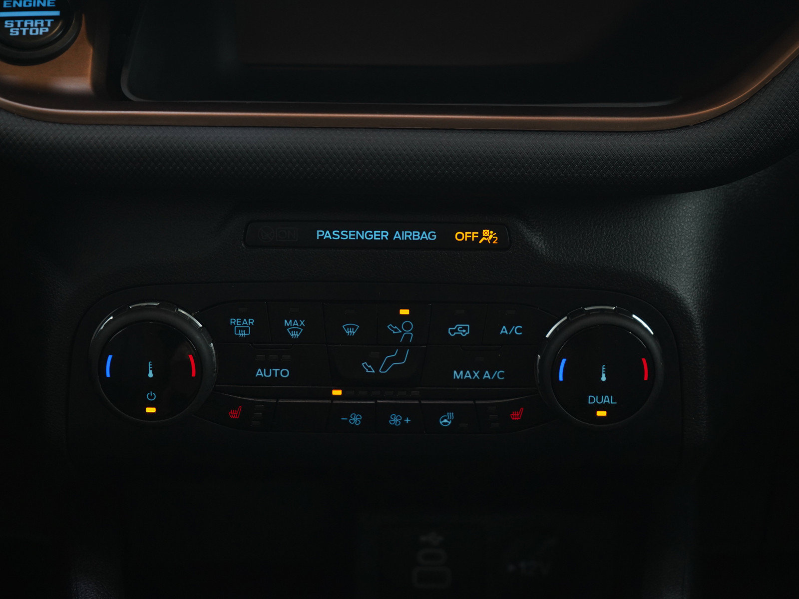 Used 2023 Ford Bronco Sport Outer Banks w/ Tech Package AWD/4WD image 18