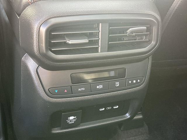 Used 2024 Honda Pilot TrailSport image 20