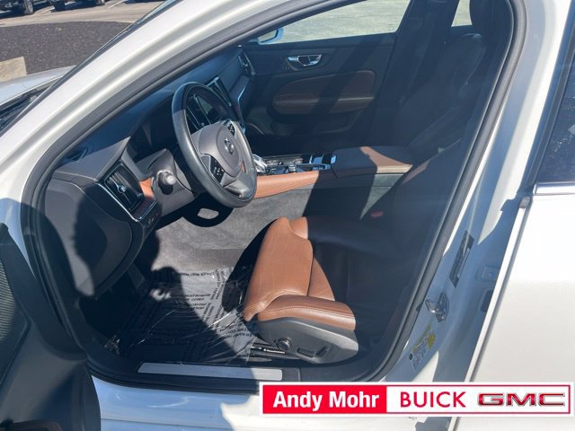 Used 2022 Volvo S60 T8 Inscription w/ Advanced Package AWD/4WD image 20
