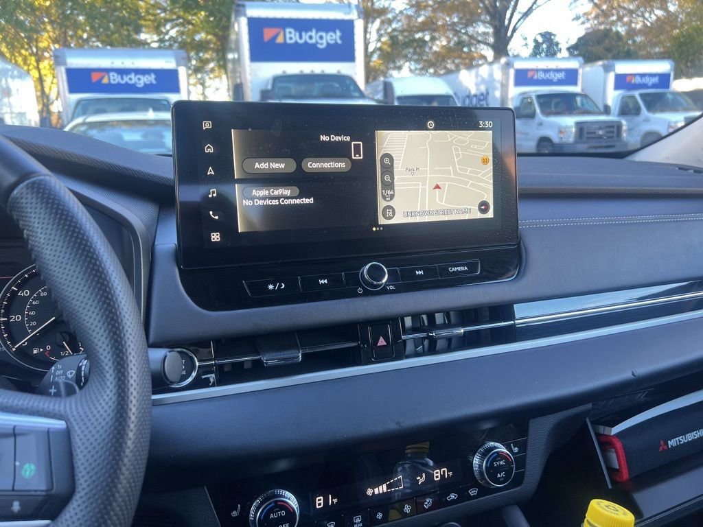 Used 2025 Mitsubishi Outlander SE image 5