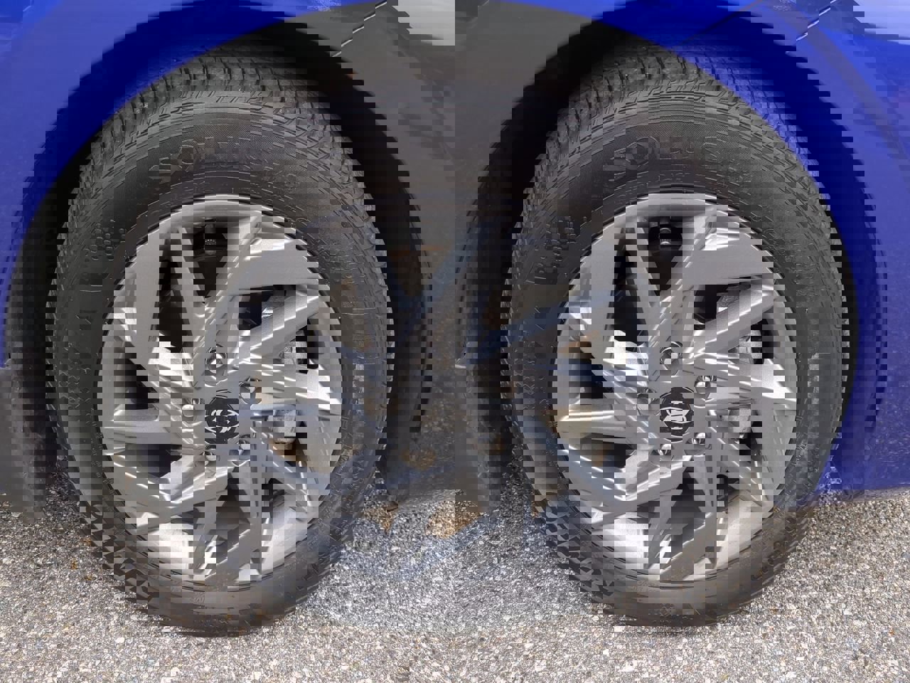 Certified 2024 Hyundai Elantra SEL image 11