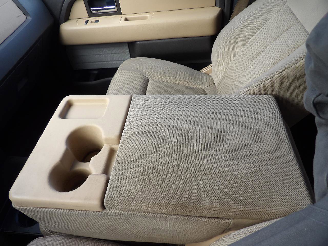 Used 2013 Ford F150 XLT w/ Luxury Equipment Group image 16