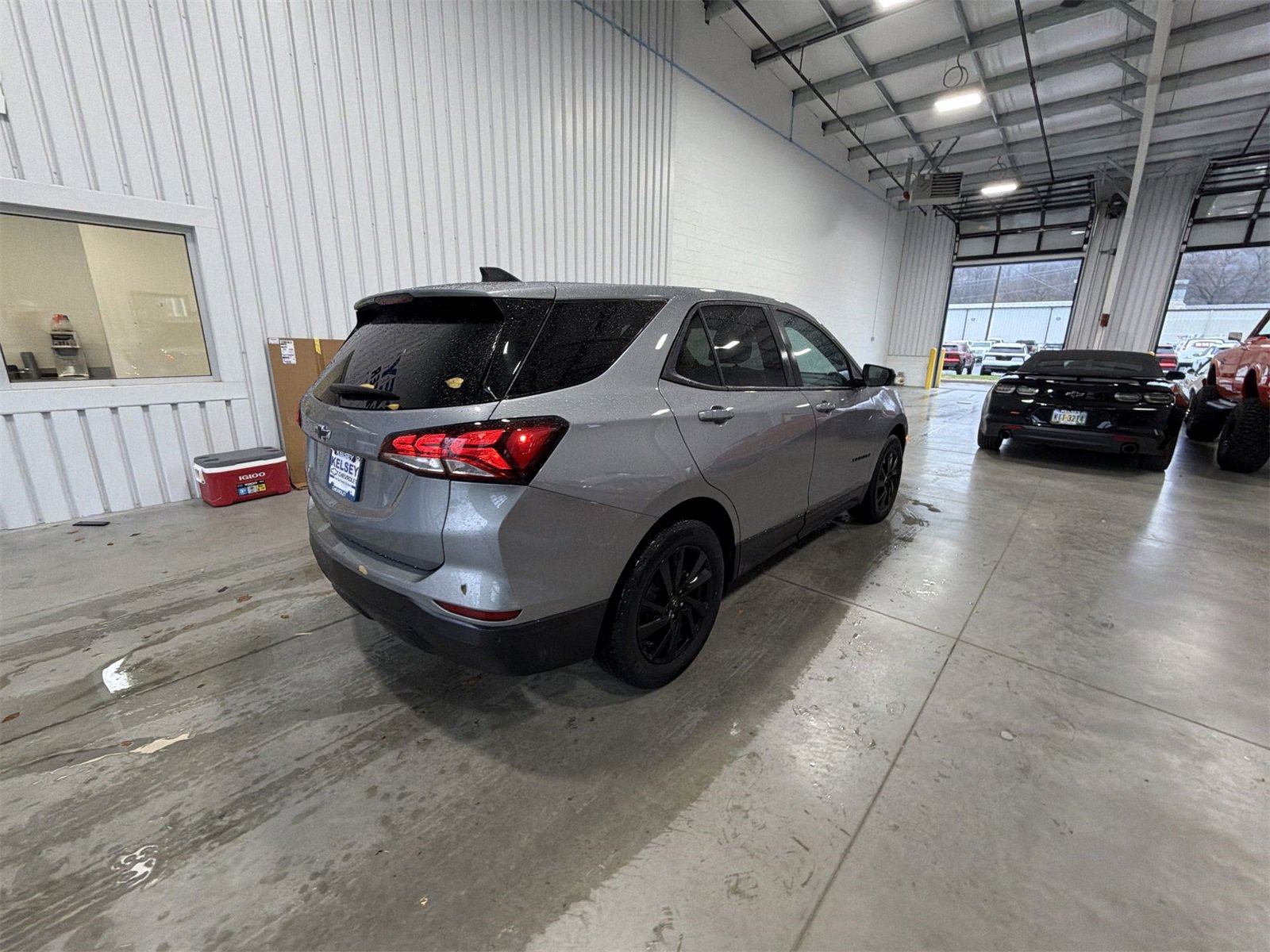 Used 2024 Chevrolet Equinox LS w/ LS Convenience Package image 8