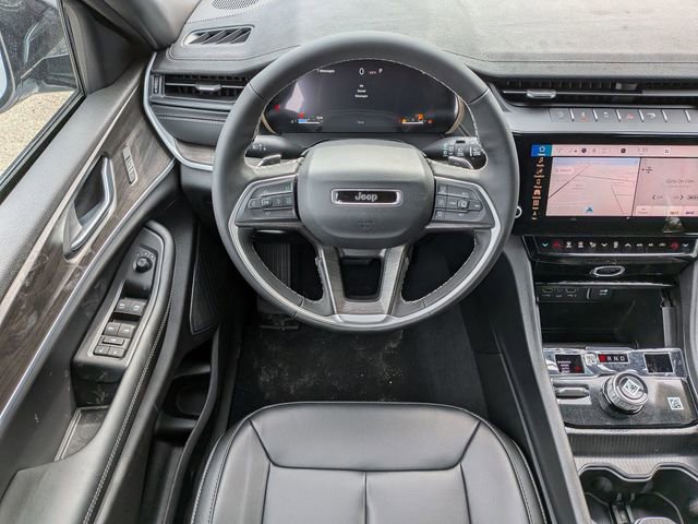 New 2026 Jeep Grand Cherokee L Limited image 16