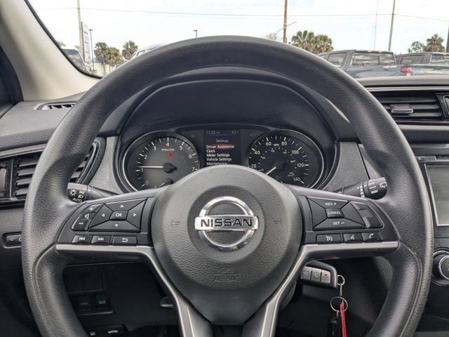 Used 2021 Nissan Rogue Sport S image 22