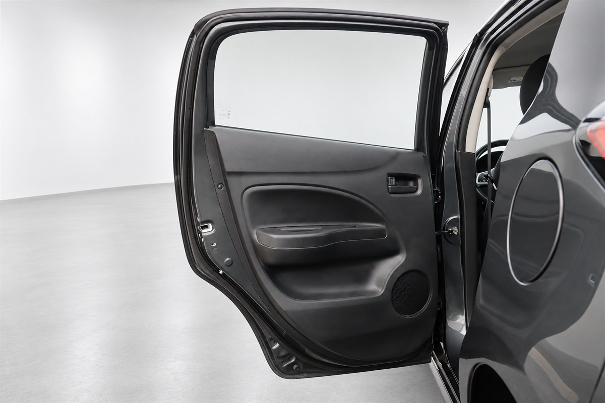 Used 2024 Mitsubishi Mirage ES FWD image 16