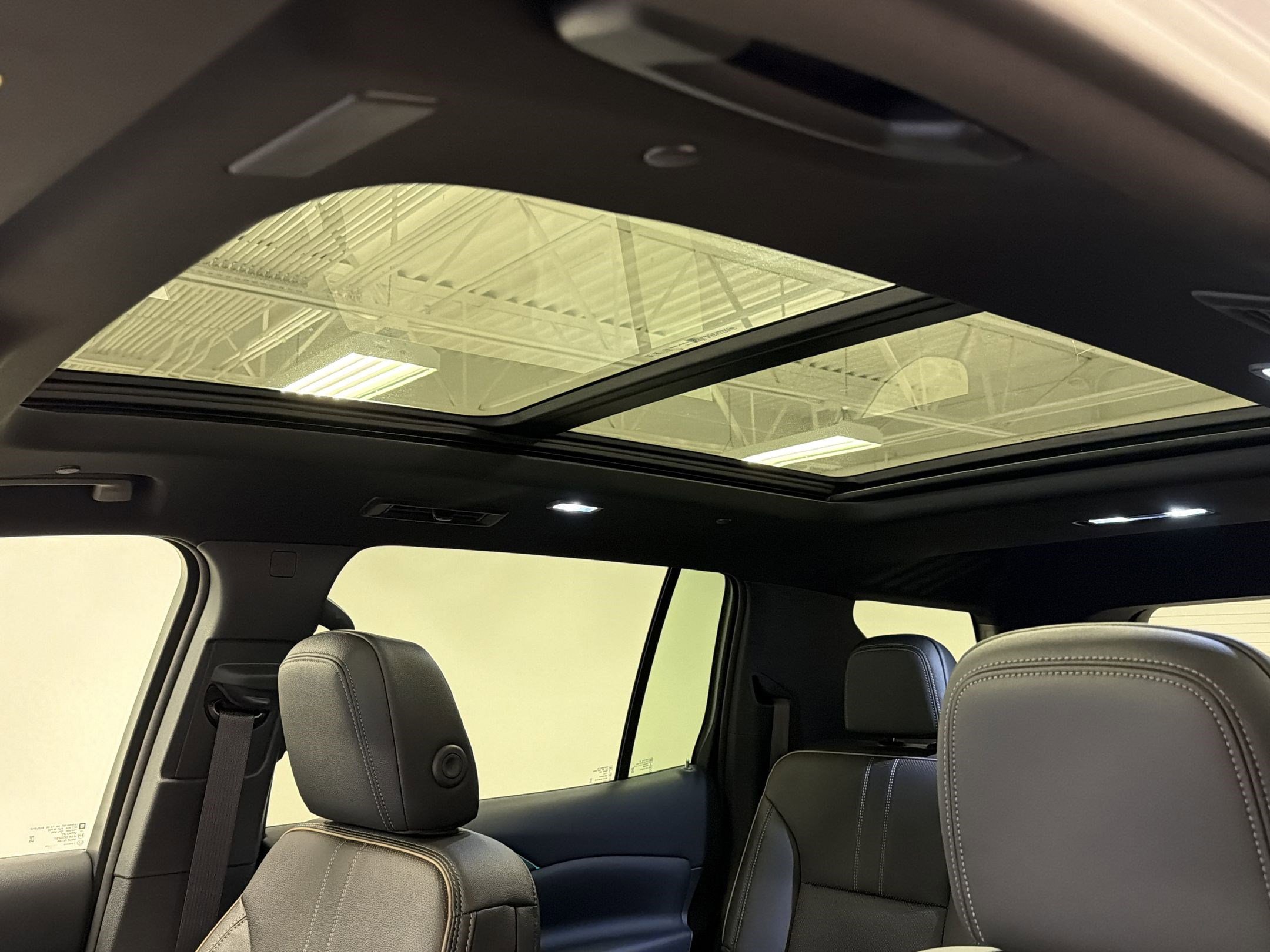 New 2026 Chevrolet Traverse High Country w/ LPO, Floor Liner Package image 15