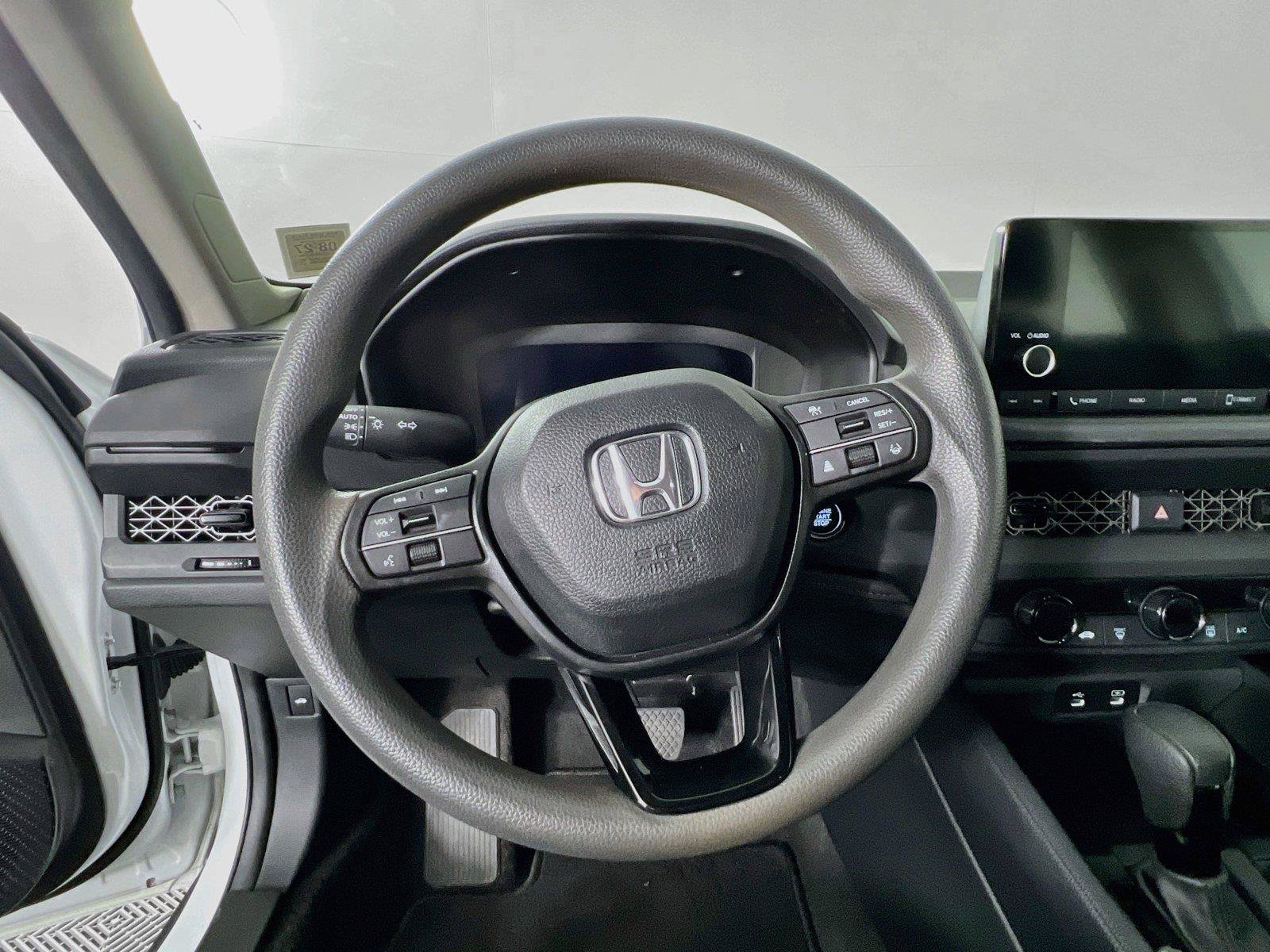 Used 2023 Honda Accord LX image 11