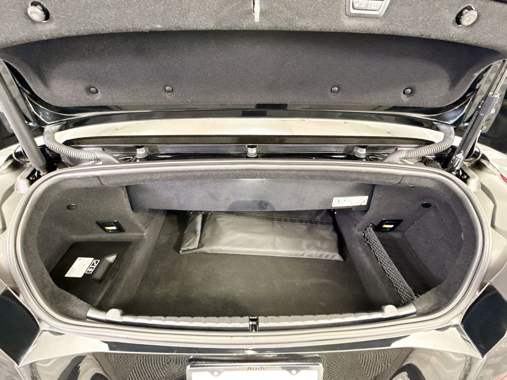 Used 2023 BMW M850i xDrive Convertible w/ M Carbon Exterior Package image 24