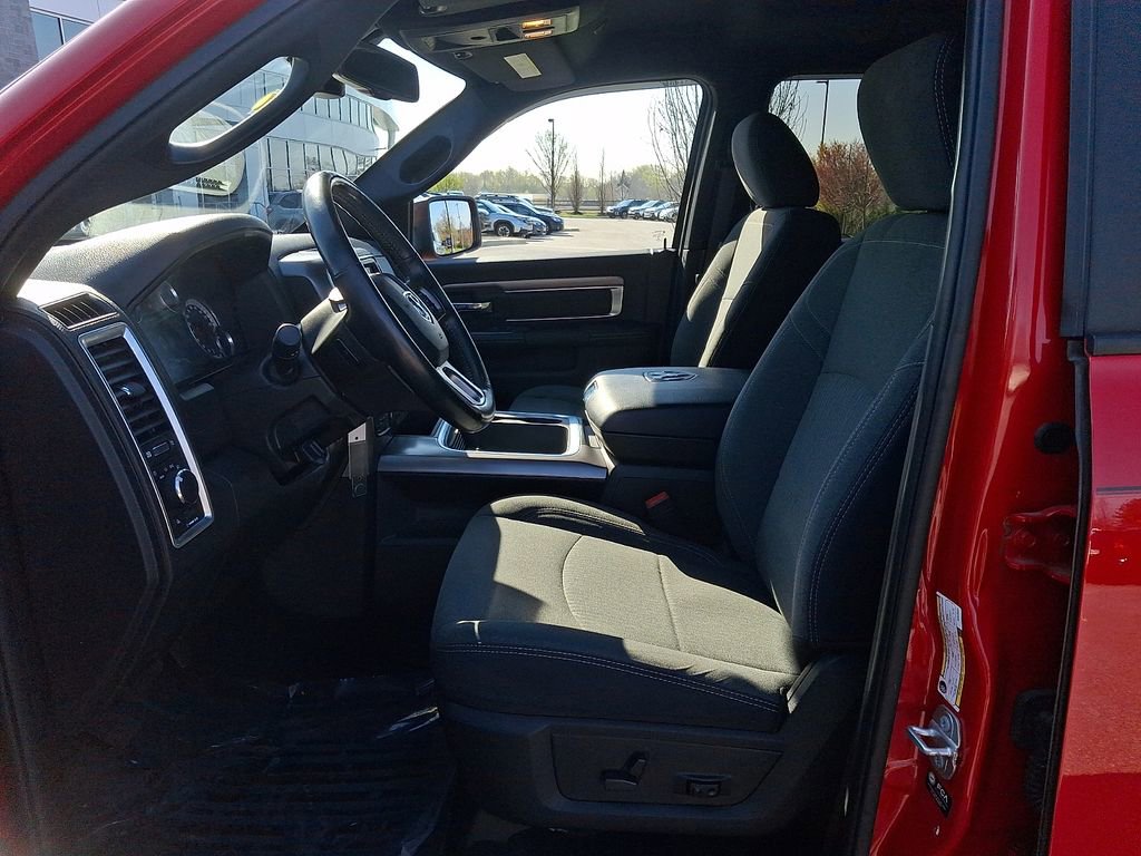 Used 2021 RAM 1500 Classic Warlock w/ Luxury Group image 13