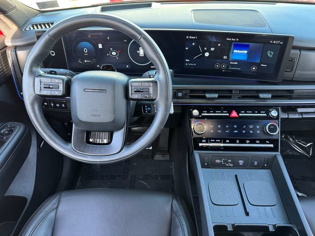 Used 2025 Hyundai Santa Fe Calligraphy AWD/4WD image 12