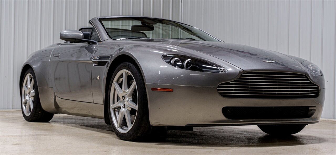 Used 2008 Aston Martin V8 Vantage Roadster image 22