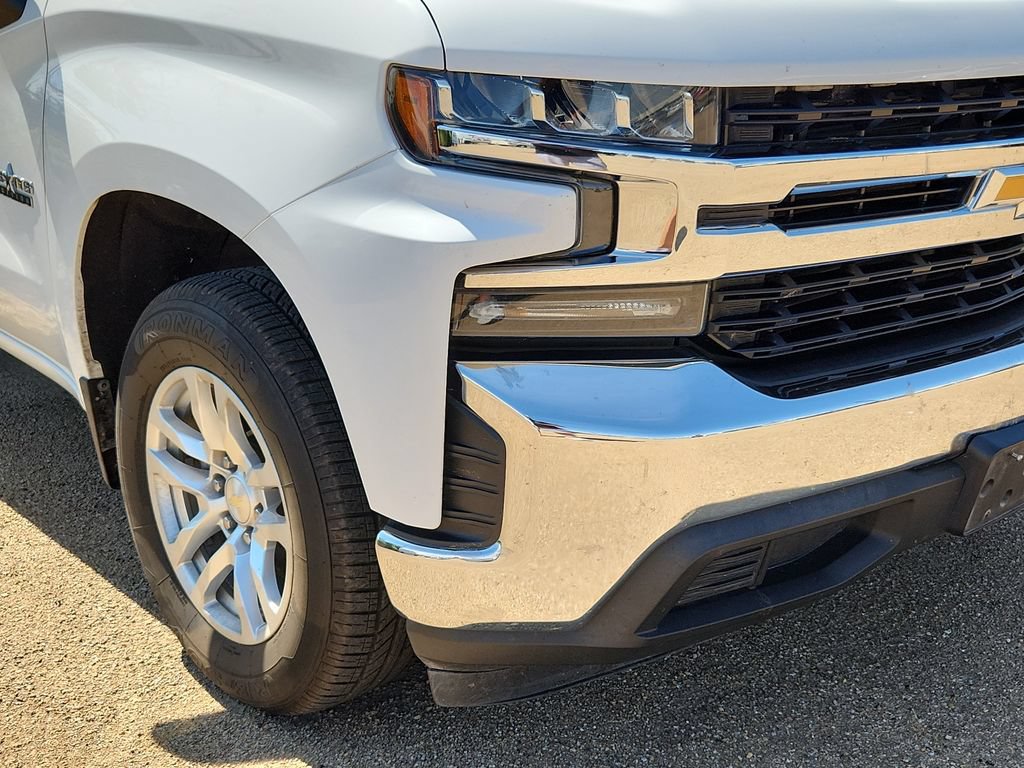 Used 2021 Chevrolet Silverado 1500 LT w/ Bed Protection Package RWD image 3