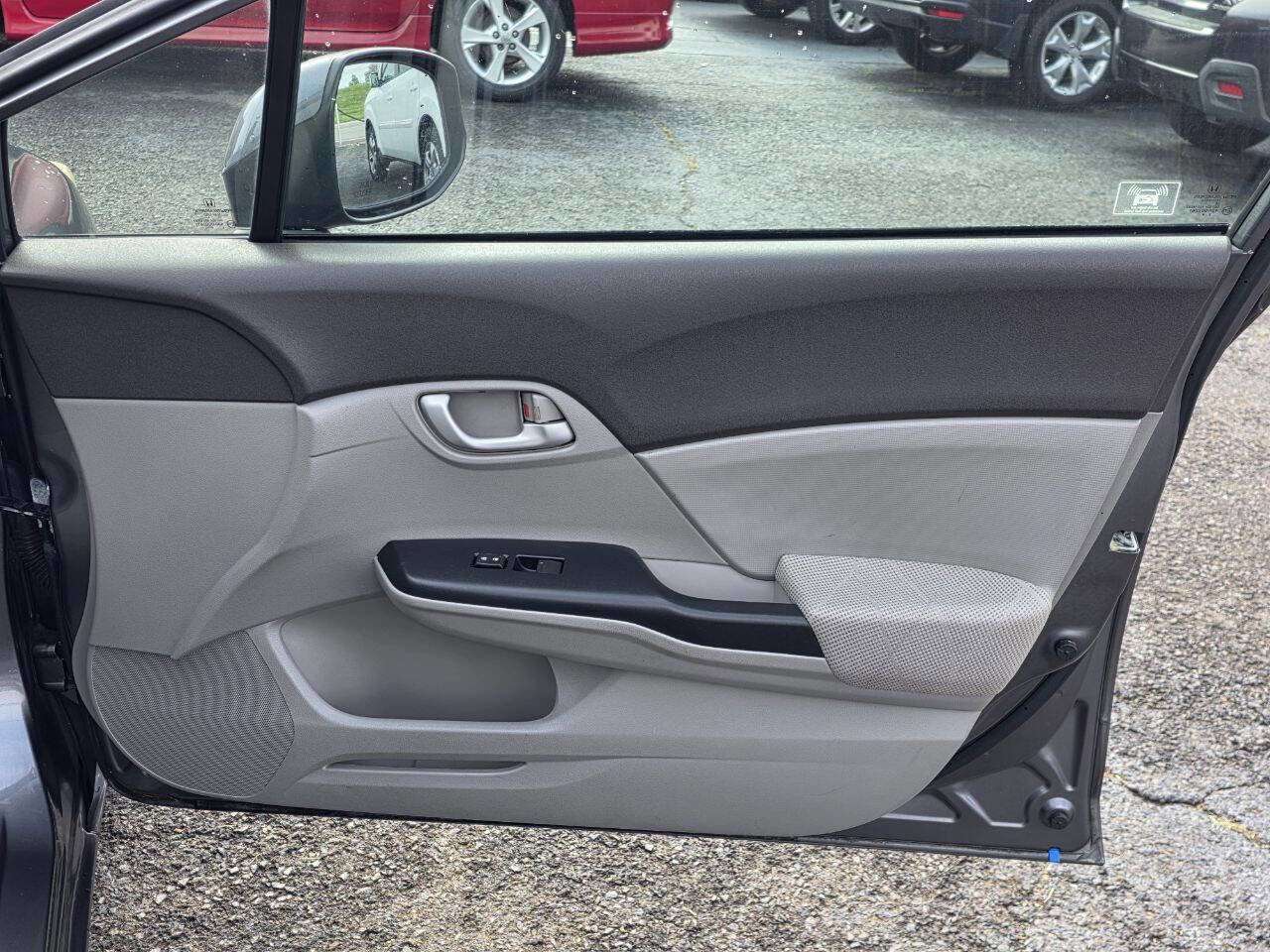 Used 2012 Honda Civic LX image 11