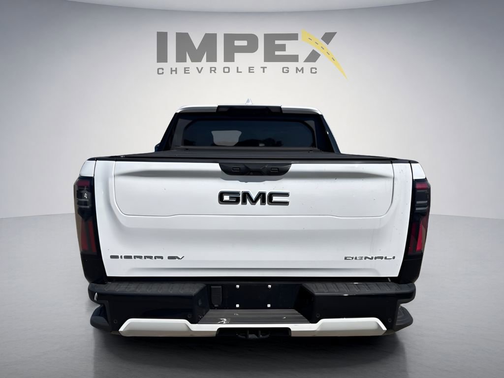 Used 2025 GMC Sierra EV Denali AWD/4WD image 3
