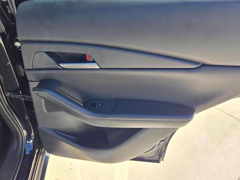 New 2026 MAZDA CX-30 Aire Edition AWD/4WD image 9