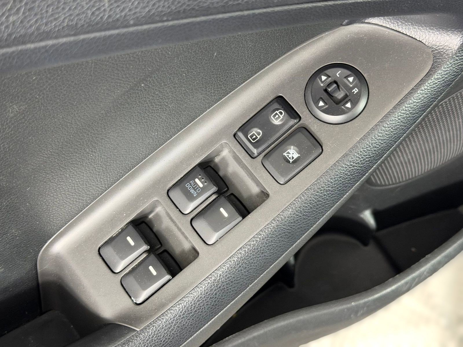 Used 2018 Kia Forte LX w/ LX Popular Package image 22