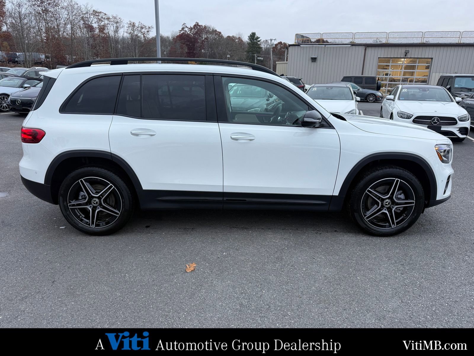 New 2026 Mercedes-Benz GLB 250 GLB 250 image 9