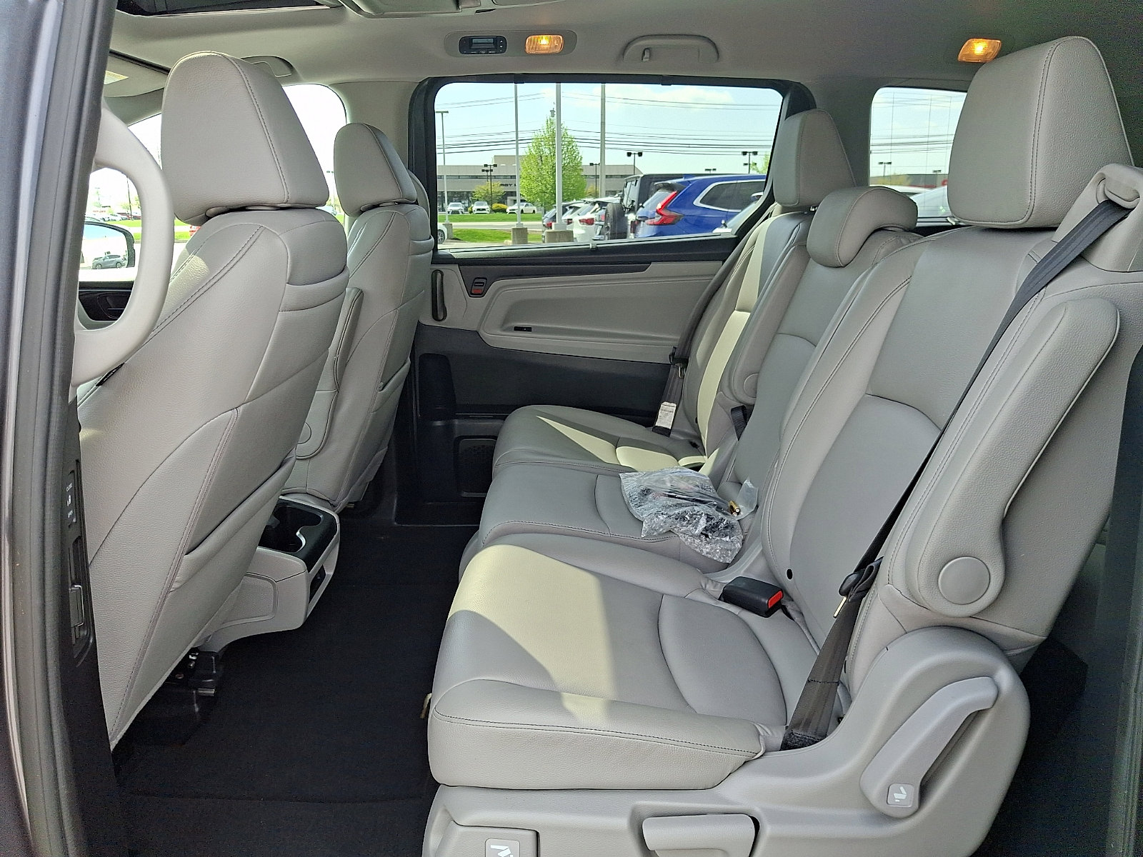 Used 2023 Honda Odyssey Touring image 10