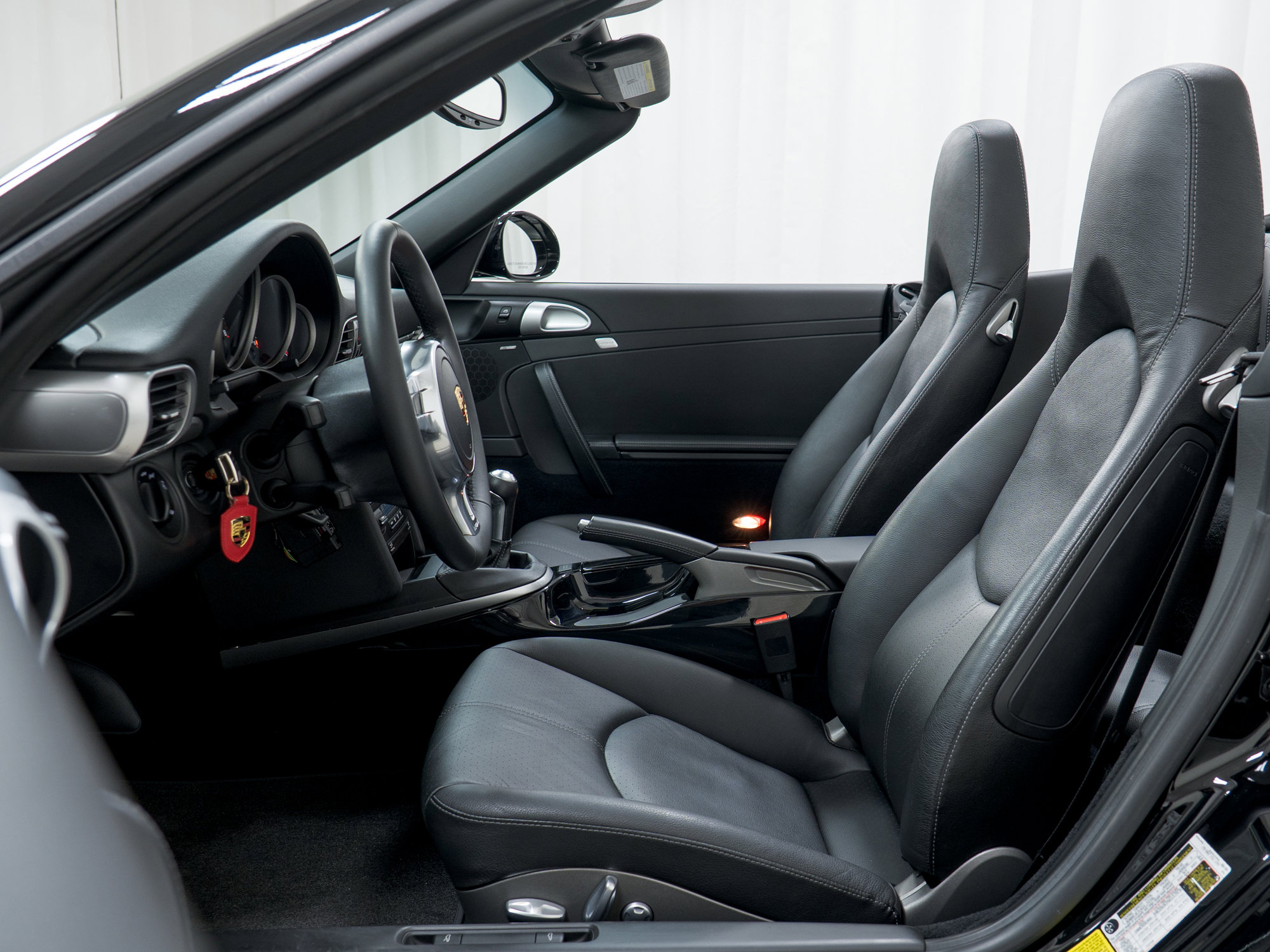 Used 2012 Porsche 911 Carrera Black Edition image 17