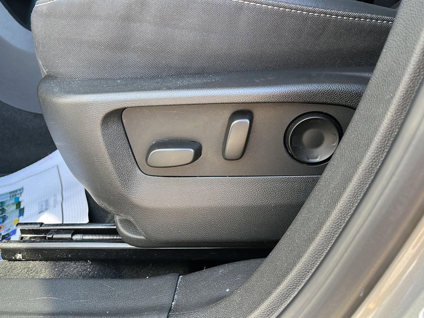 Used 2024 Buick Envision Preferred image 25