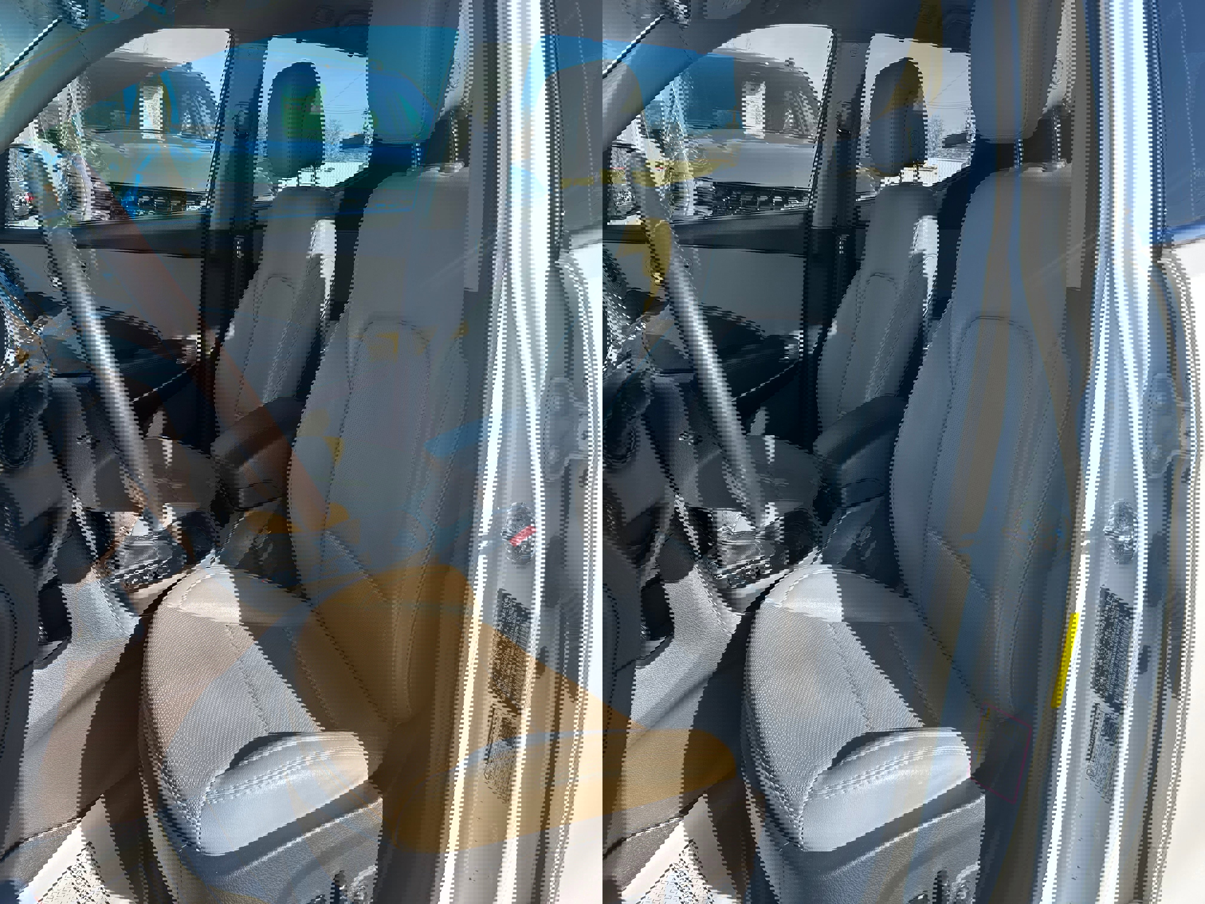 Used 2017 Hyundai Santa Fe Sport w/ 2.0T Ultimate Tech Package 05 image 17