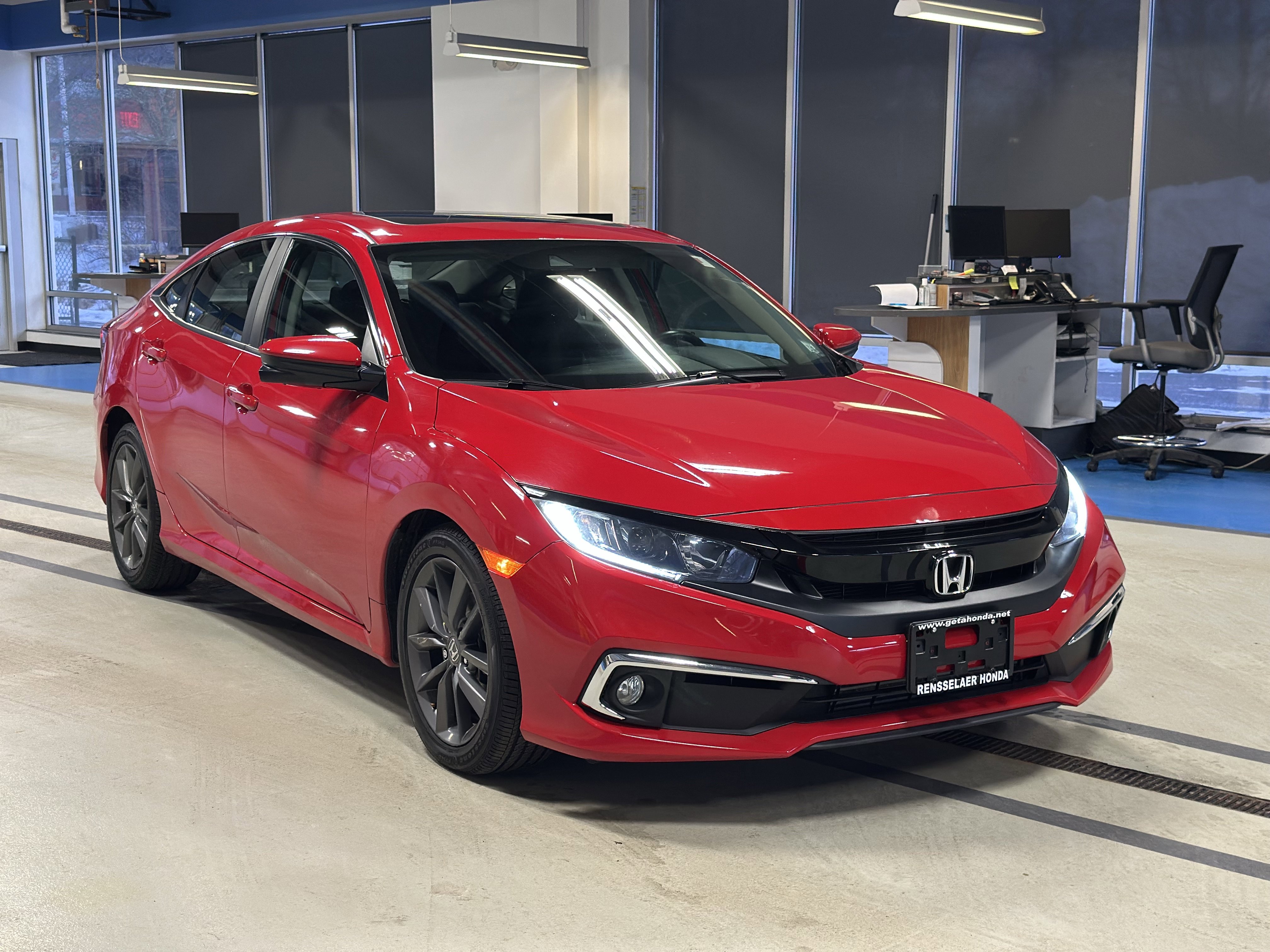 Used 2020 Honda Civic EX image 3