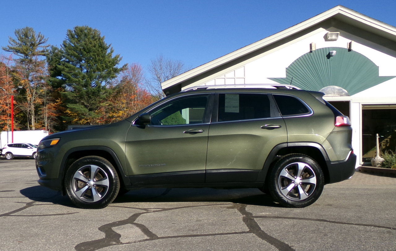 Used 2019 Jeep Cherokee Limited image 34