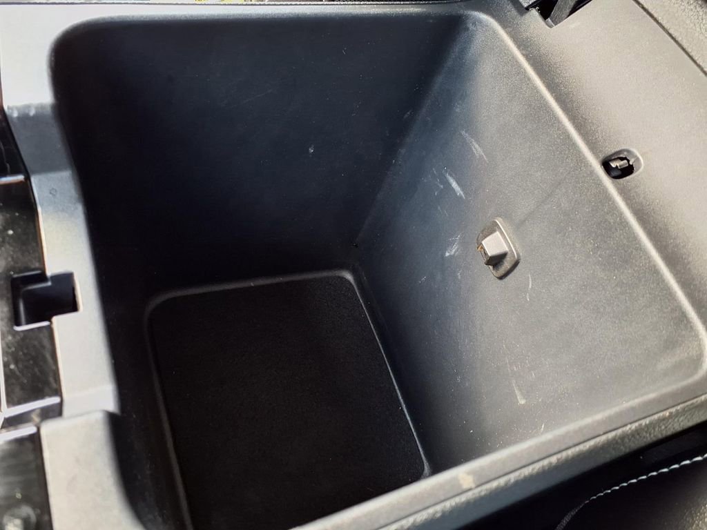 Certified 2023 Jeep Grand Cherokee L Laredo image 12