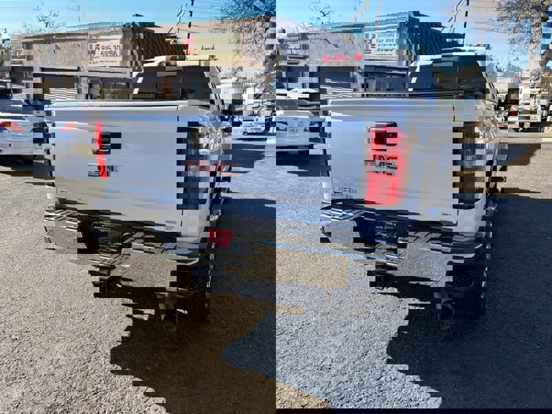 Used 2019 GMC Sierra 2500 SLT w/ Duramax Plus Package image 10