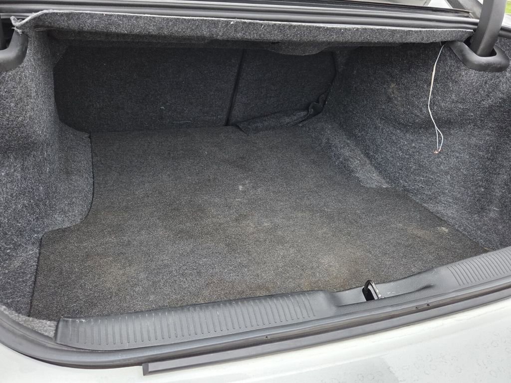 Used 2023 Dodge Charger R/T RWD image 15