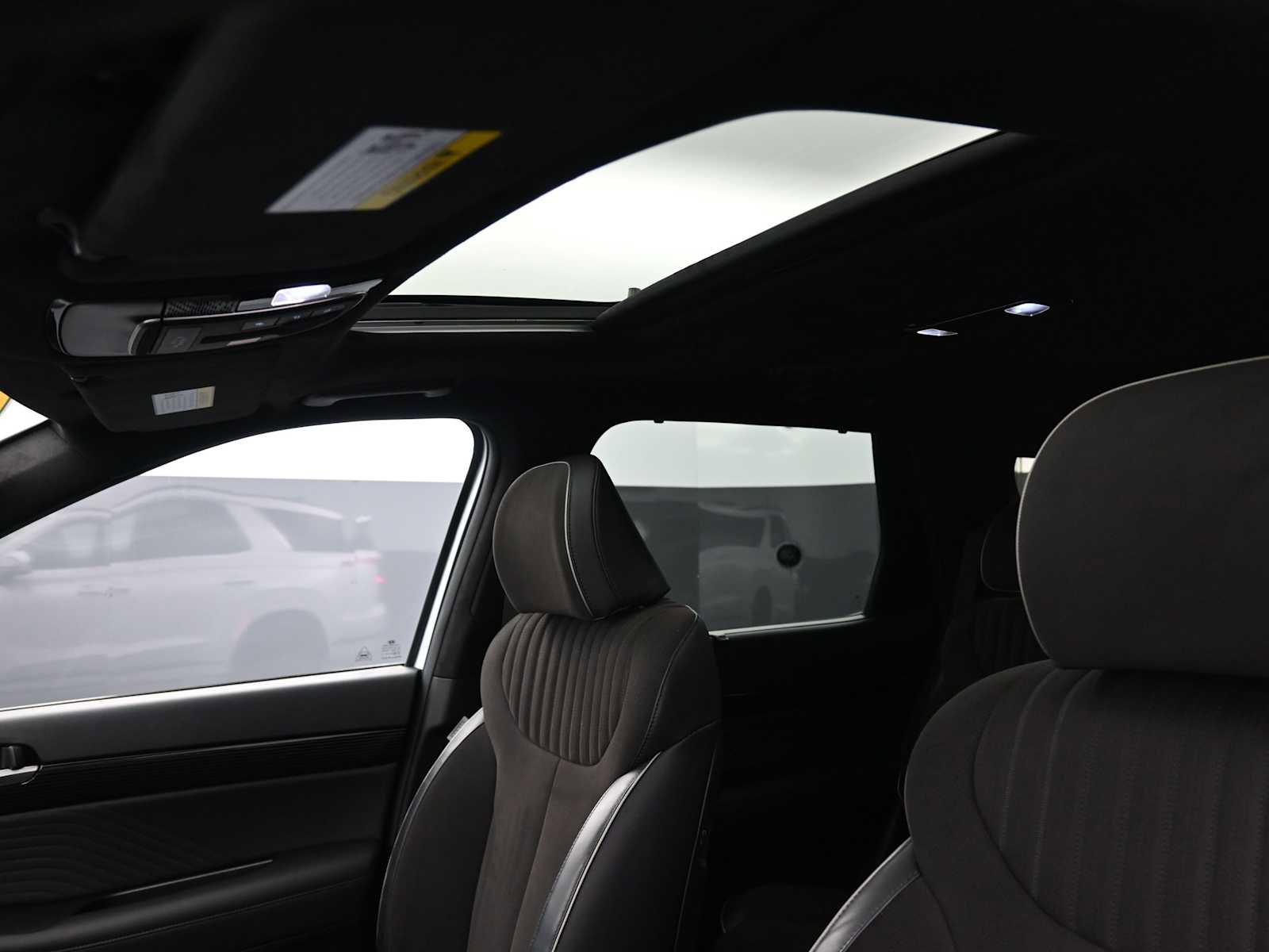 Used 2025 Hyundai Palisade Calligraphy image 22