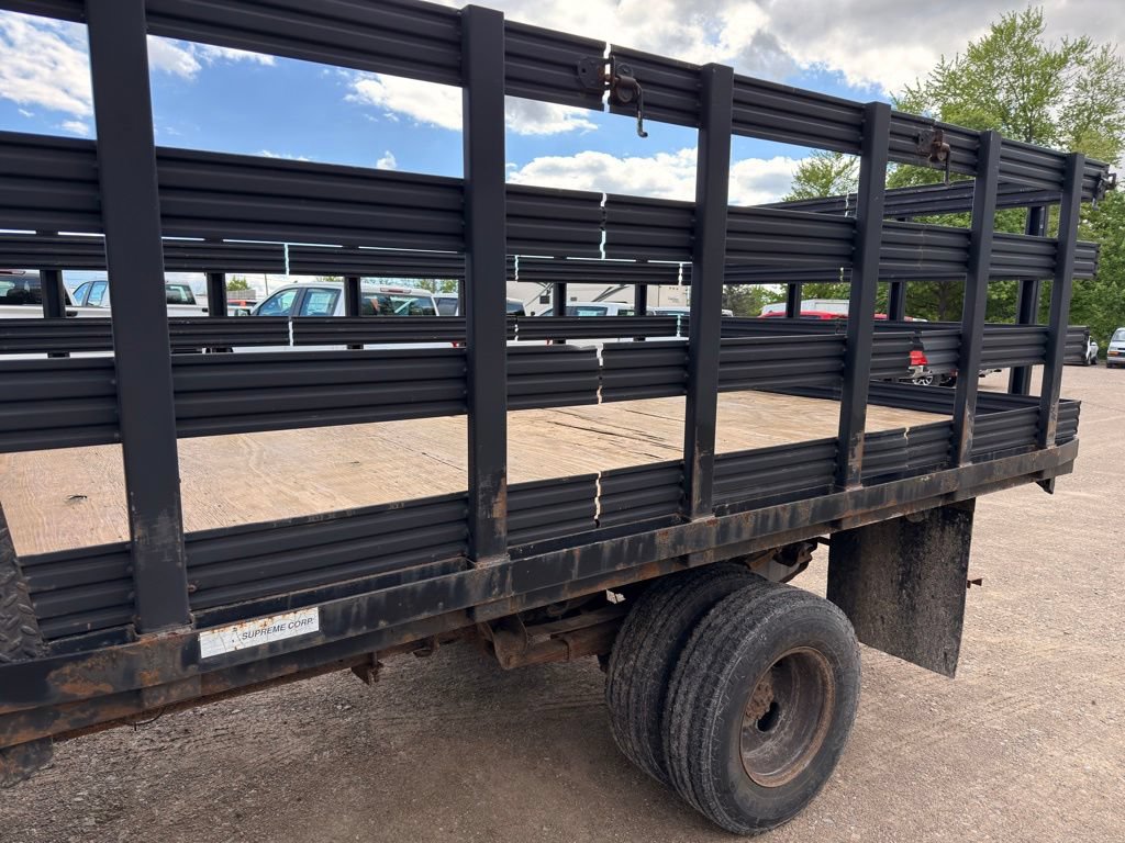 Used 2002 Ford F350 2WD Regular Cab DRW Super Duty image 10