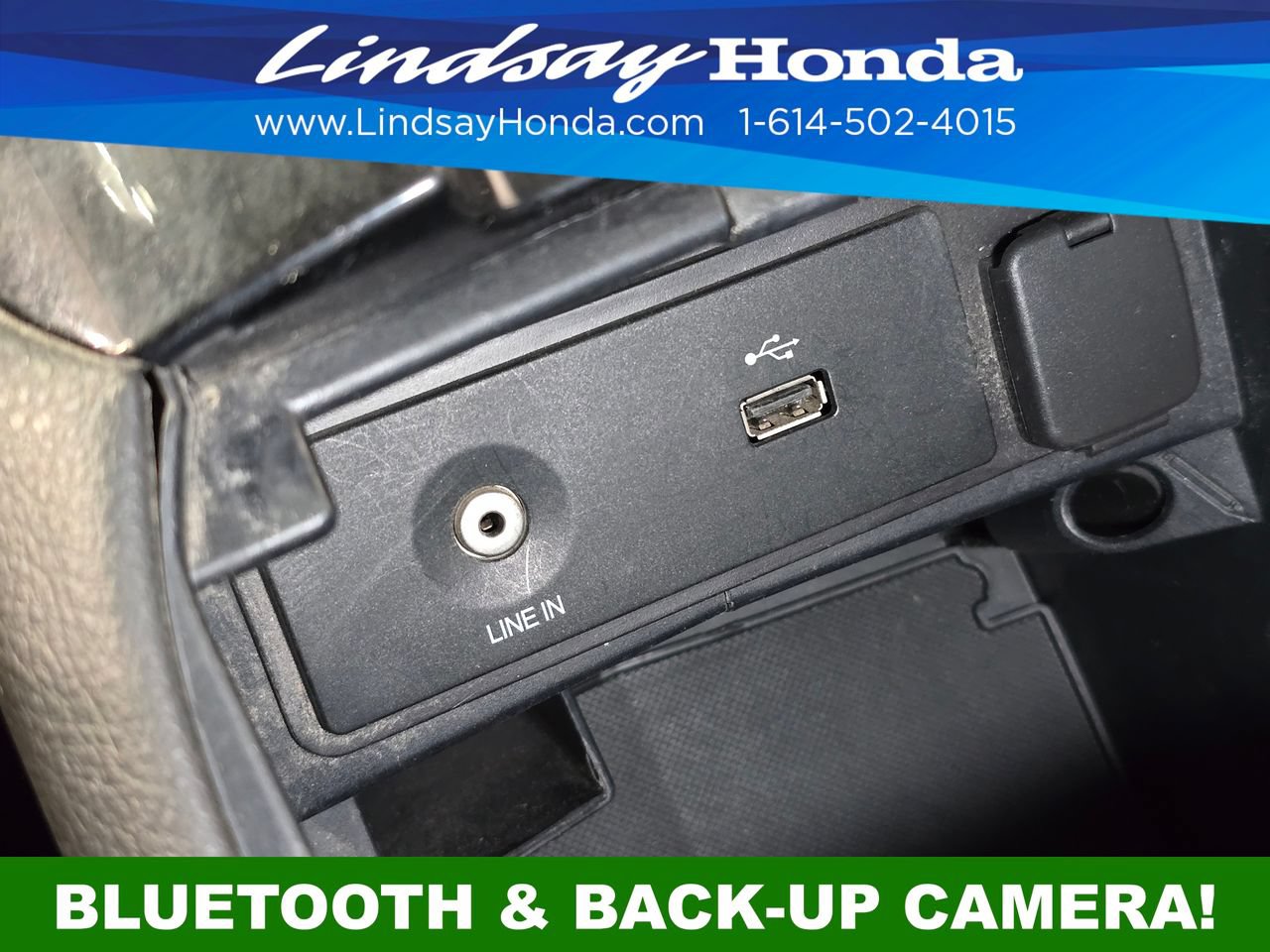 Used 2015 Ford Fusion SE FWD image 19