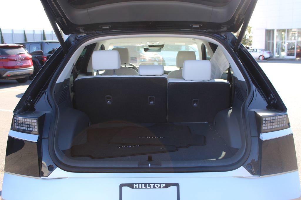 Used 2025 Hyundai Ioniq 5 Limited image 10