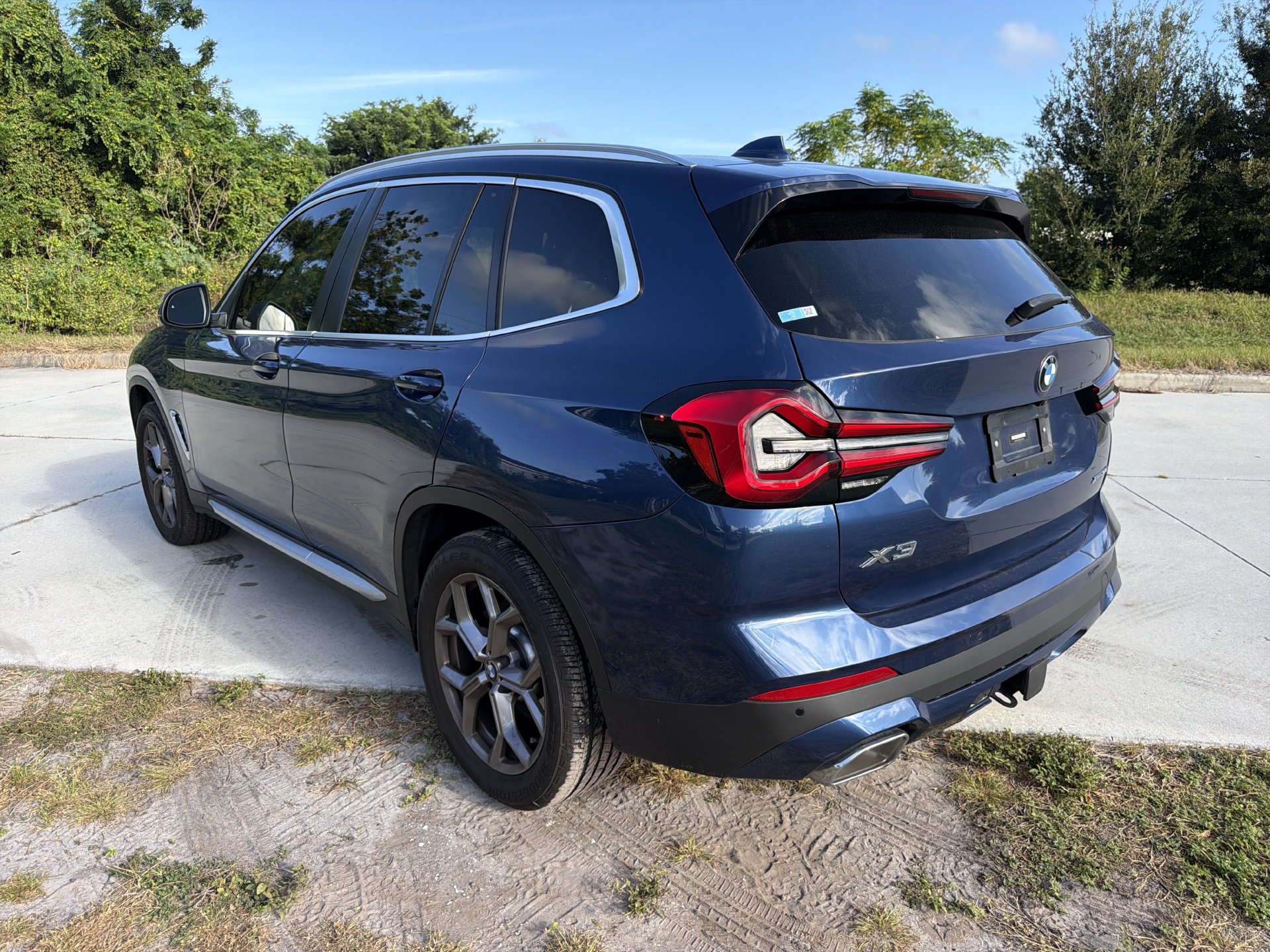Used 2022 BMW X3 xDrive30i w/ Premium Package 2 AWD/4WD image 6
