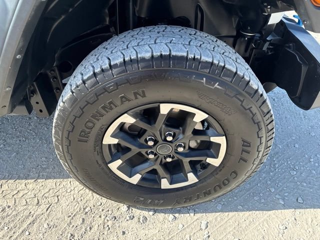 Used 2024 Jeep Wrangler Unlimited Rubicon 4xe AWD/4WD image 24