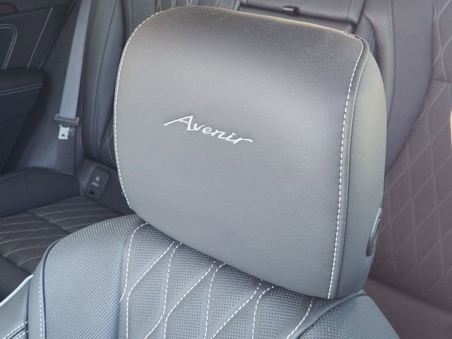 Used 2023 Buick Envision Avenir image 24