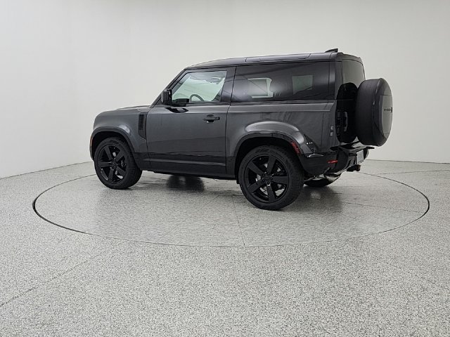 New 2026 Land Rover Defender 90 V8 AWD/4WD image 7