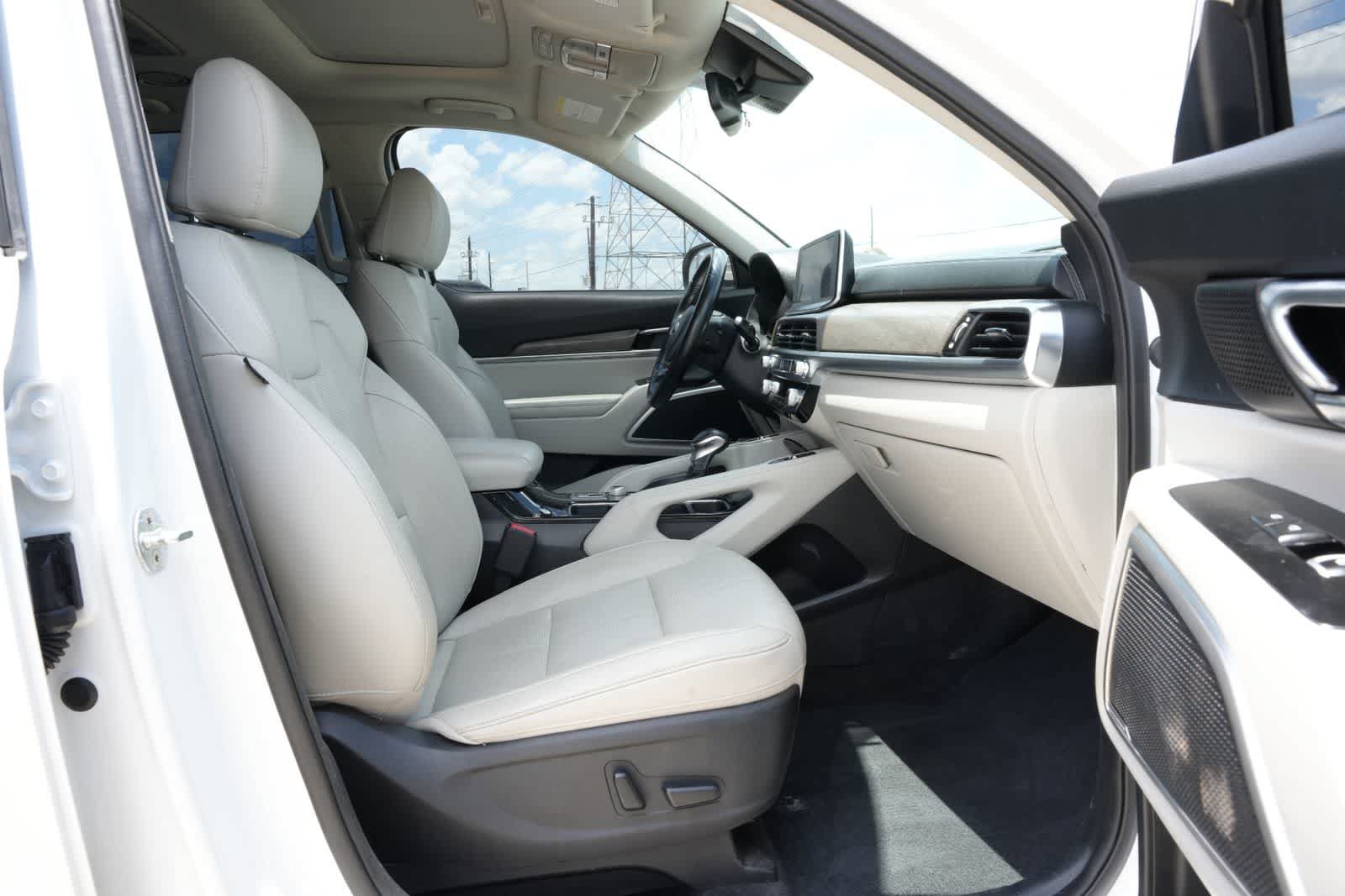 Used 2020 Kia Telluride EX w/ EX Premium Package FWD image 23