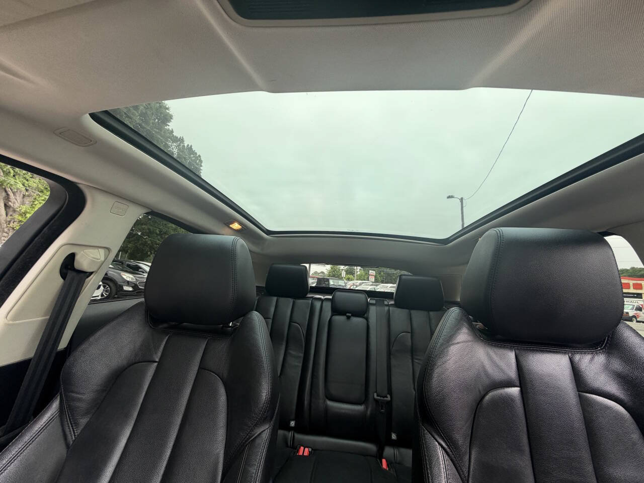 Used 2013 Land Rover Range Rover Evoque Pure Plus AWD/4WD image 17