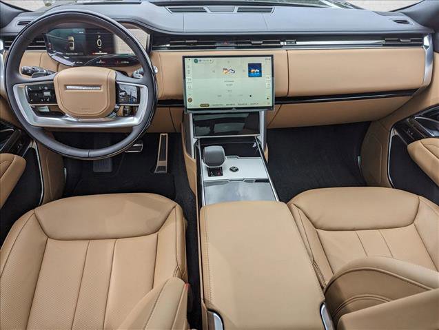 New 2025 Land Rover Range Rover SE image 16