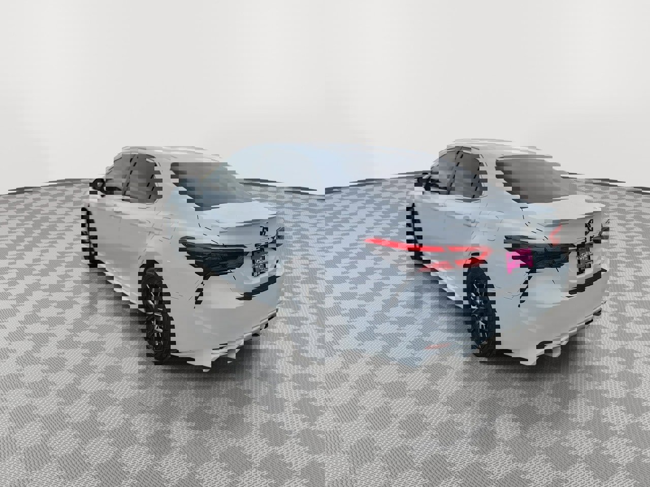 Used 2020 Toyota Camry SE image 6