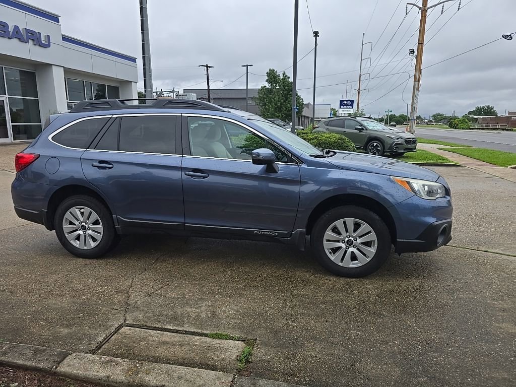 Used 2016 Subaru Outback 2.5i Premium AWD/4WD image 13